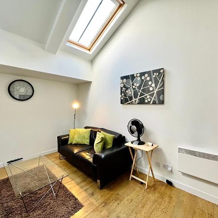 Stunning Executive Relocation 2 Bed Apartment Aberdeen Exterior photo